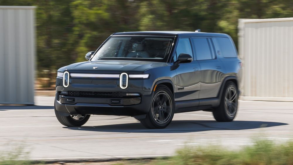 Rivian R1S Quad Max